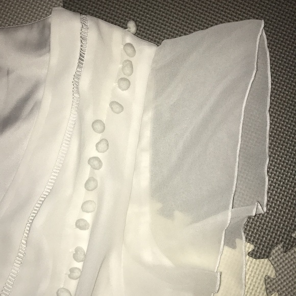 Bebe Pom Ruffle Drop Waist White Blouse Chiffon Top V-Neck Sheer Work Career - Picture 7 of 14